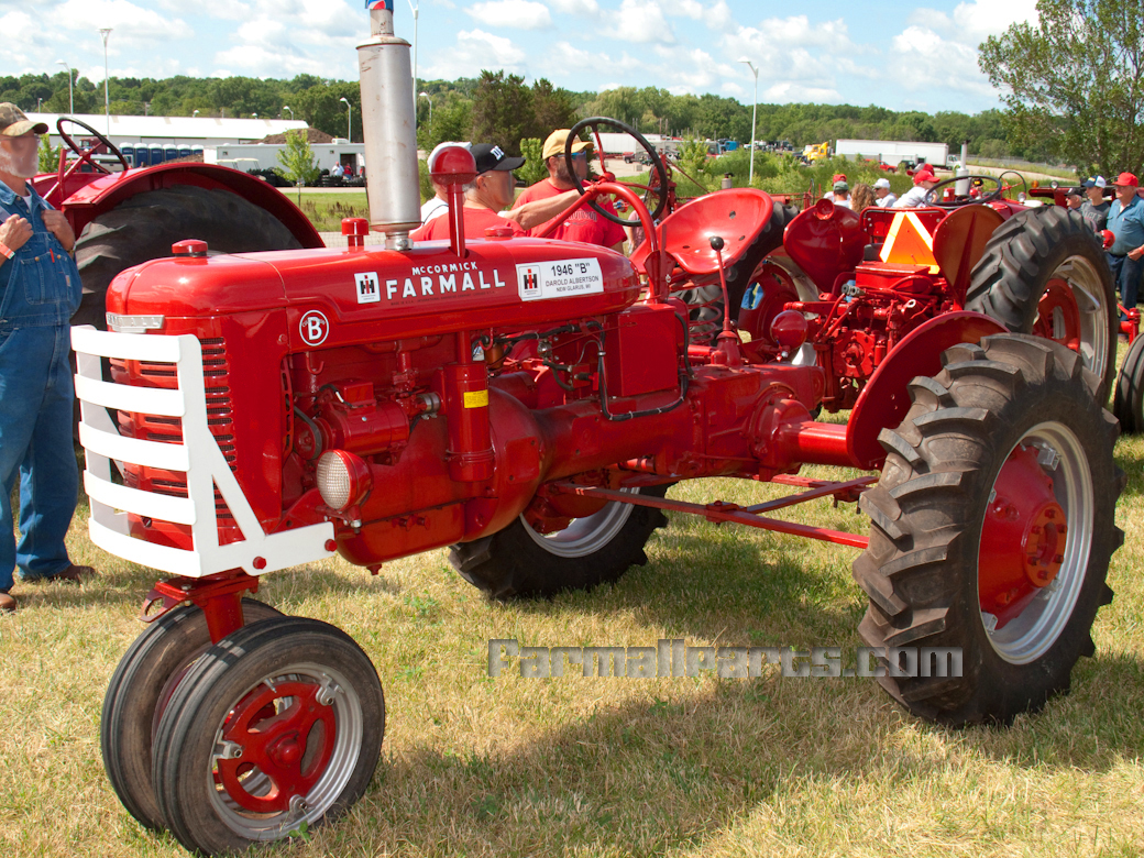 International Harvester Farmall Farmall B 1946